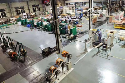 生產(chǎn)車(chē)間