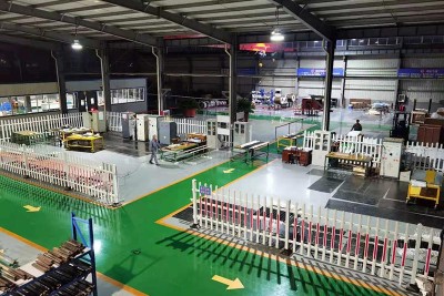 生產(chǎn)車(chē)間